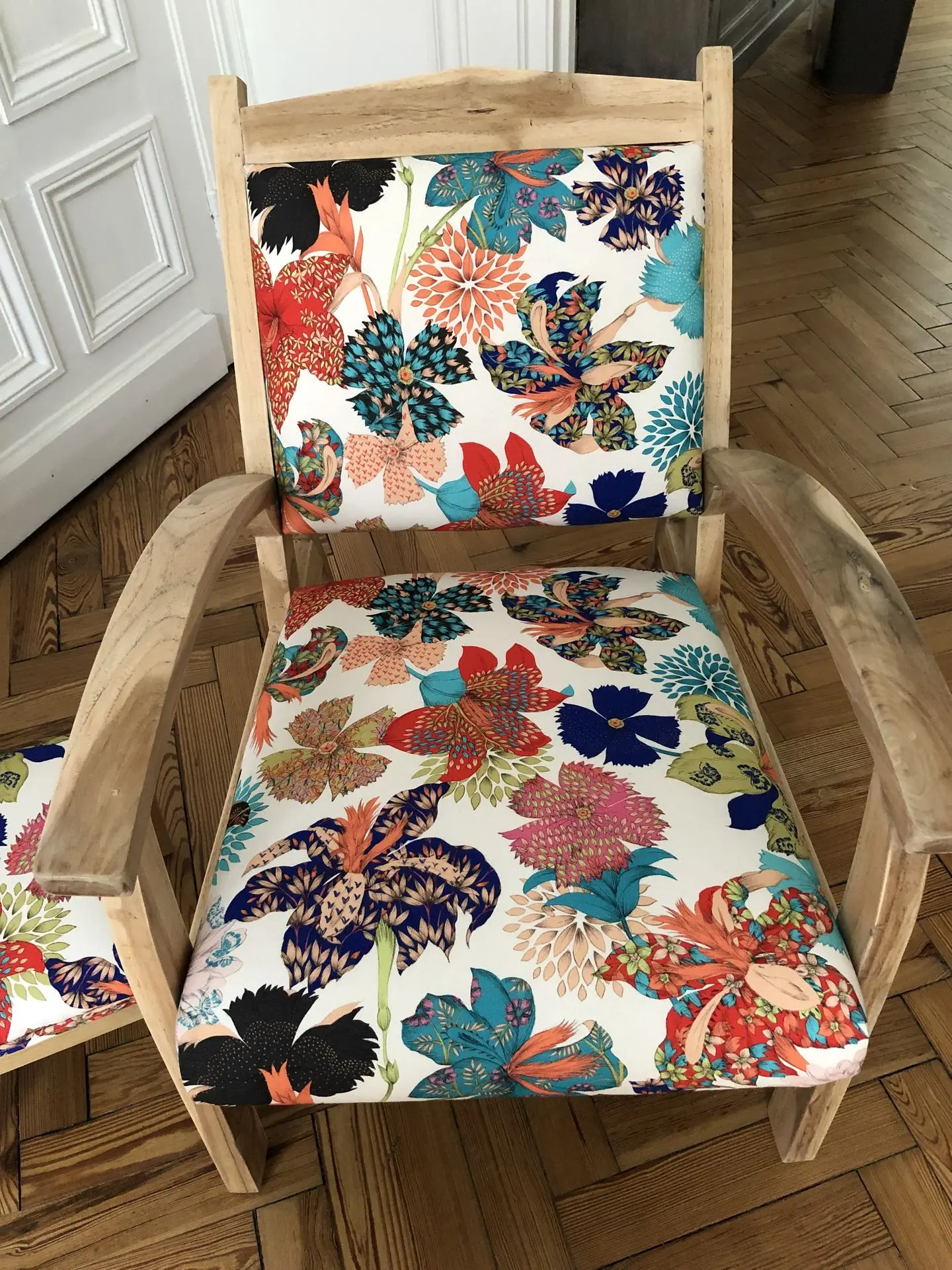 Fauteuil style colonial